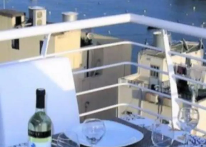 Seapartment Mallta'mr * セント・ポールズ・ベイ